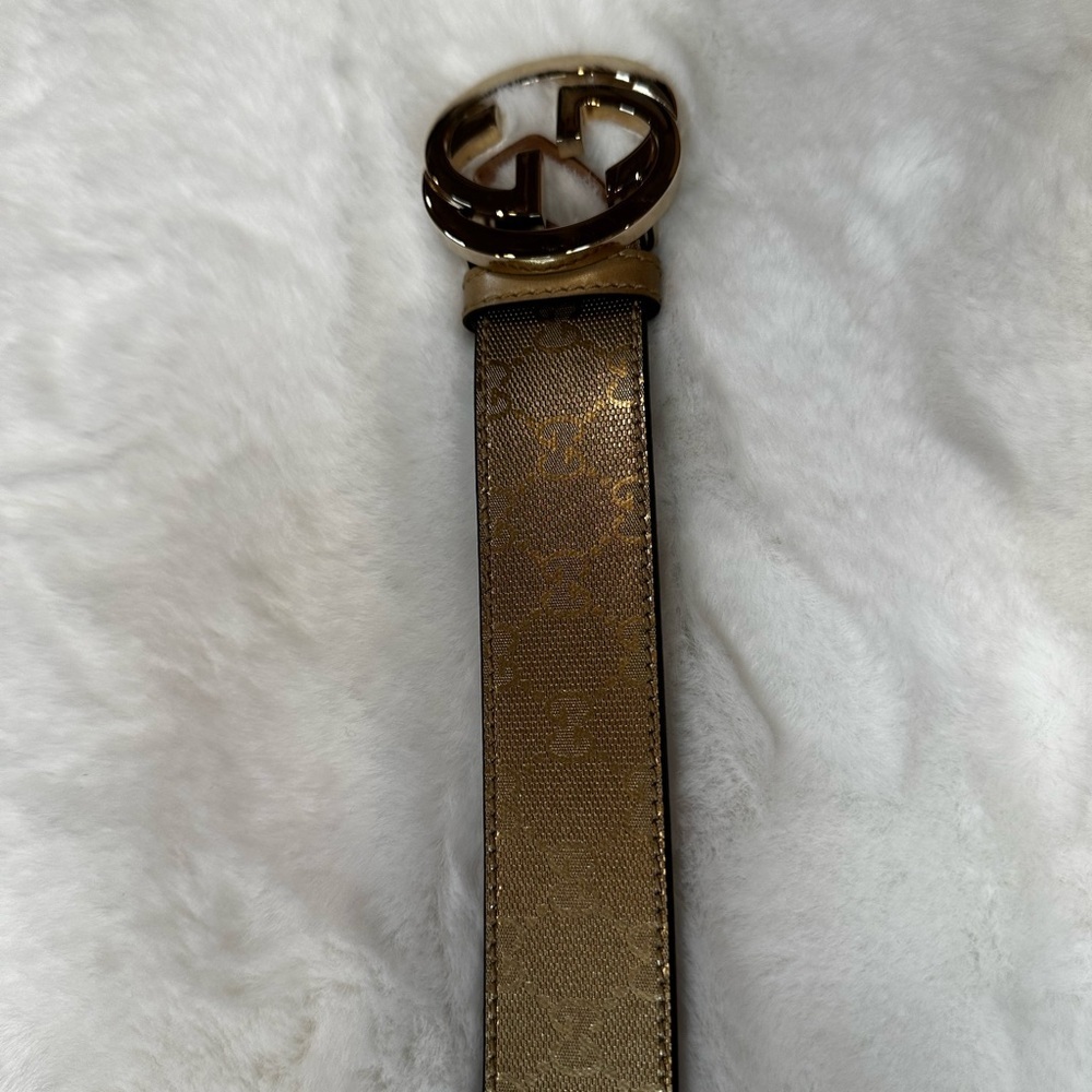 Gucci gold Leather Belt with Gold GG Buckle - Picture 7 of 16